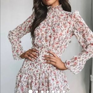 Princess Polly Gorgeous dress!